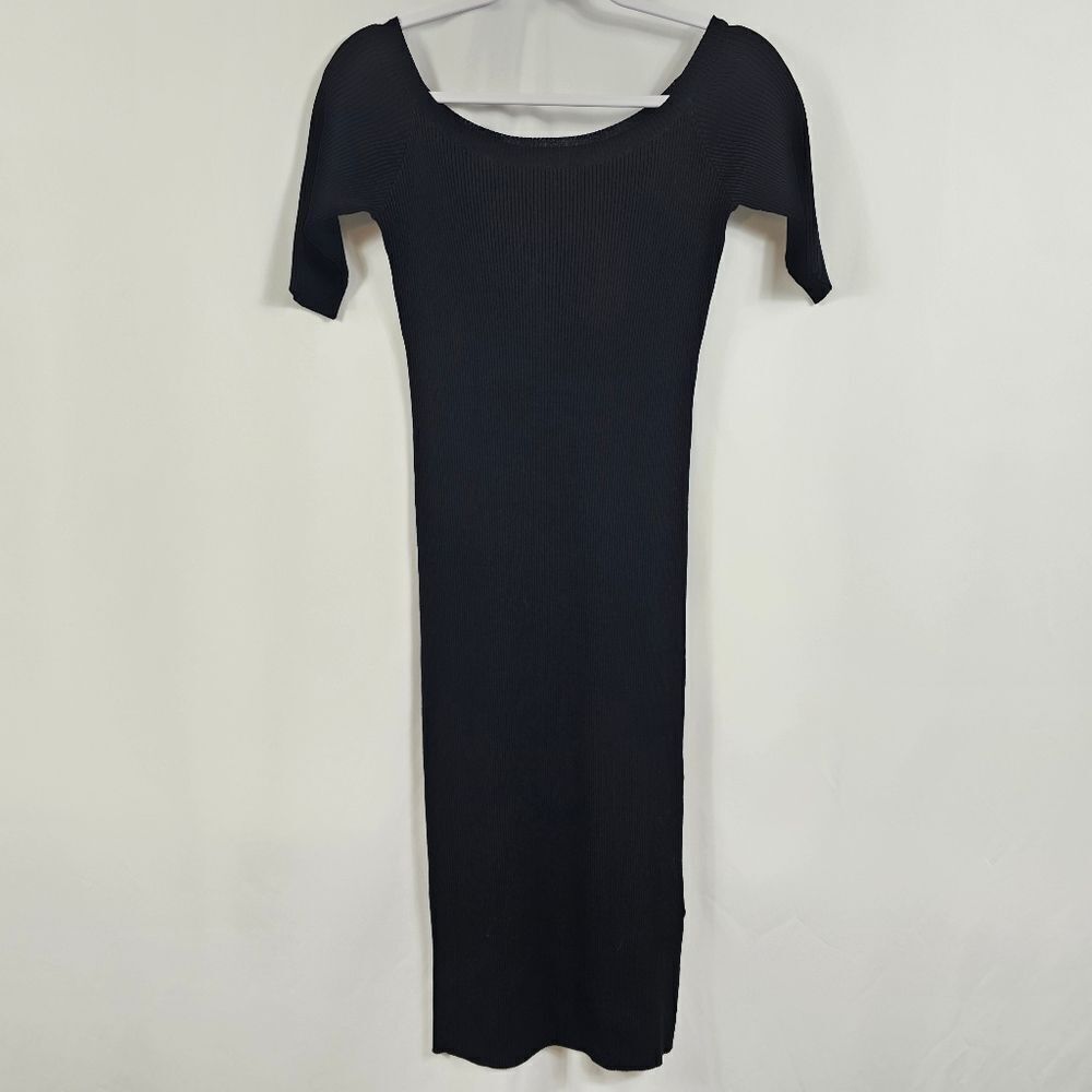 Iris & Ink Ribbed Midi Dress in Black - Size S
